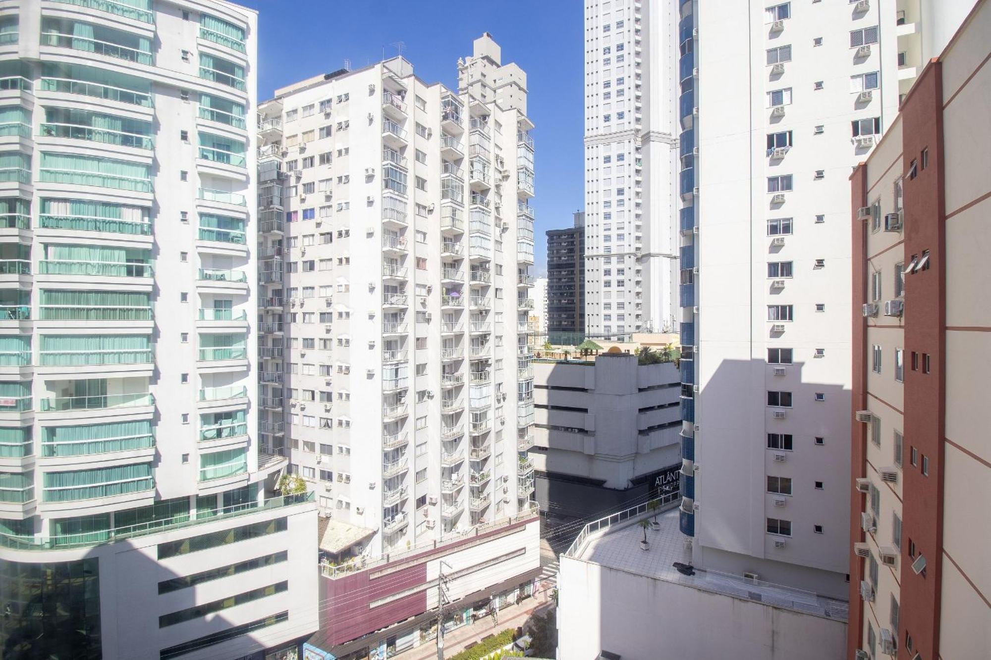 Balneário CamboriúPos83B - Garagem, Climatizado, Tv Smart, Wi-Fi公寓 外观 照片